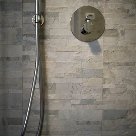 Relais Officina Del Tempo Affittacamere Paese
